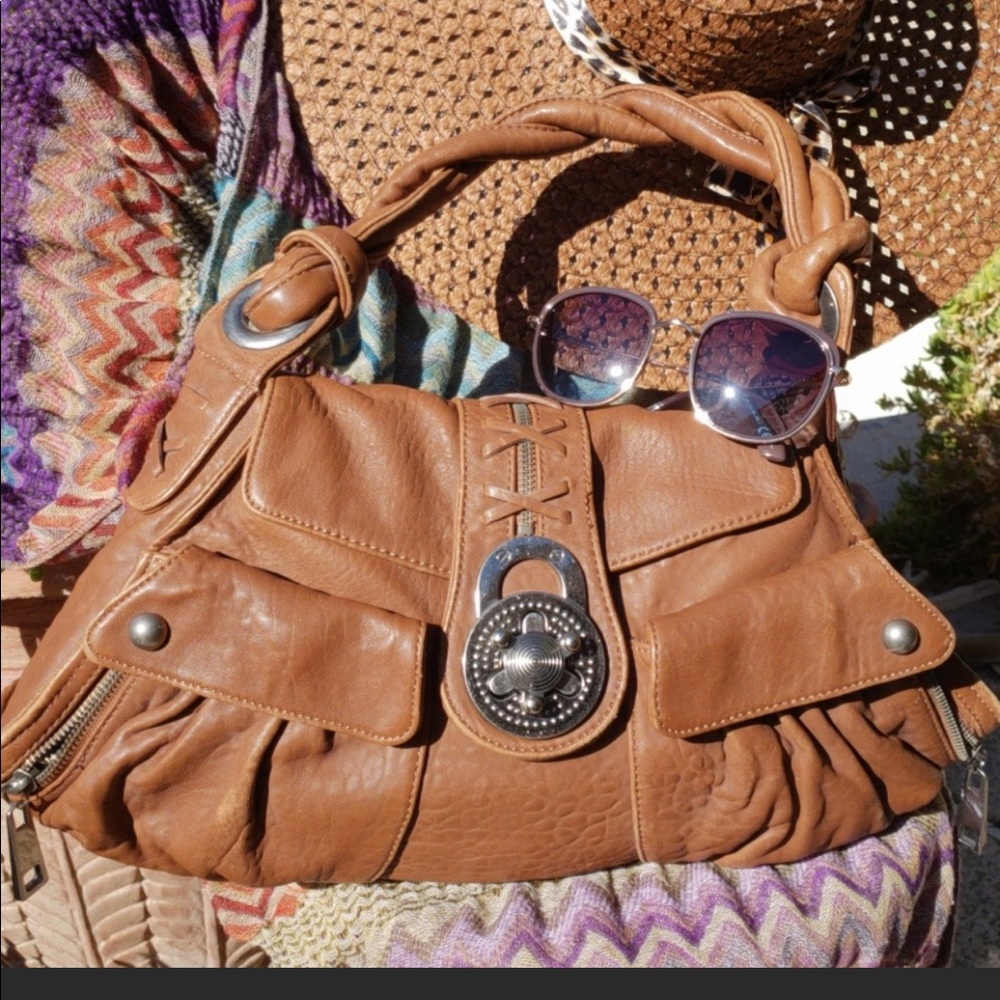 EUC Steve Madden distressed leather brown hobo